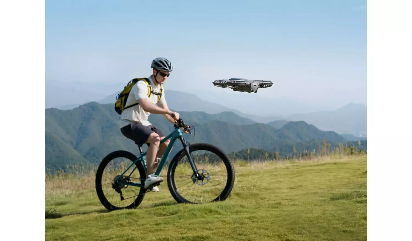 DJI Neo 2 Fly More Drone Combo - Grey