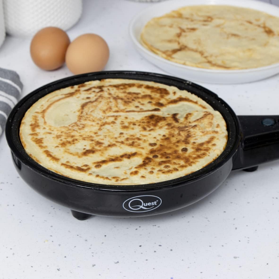 Quest 2-in-1 Popcorn & French Crêpe Pancake Maker
