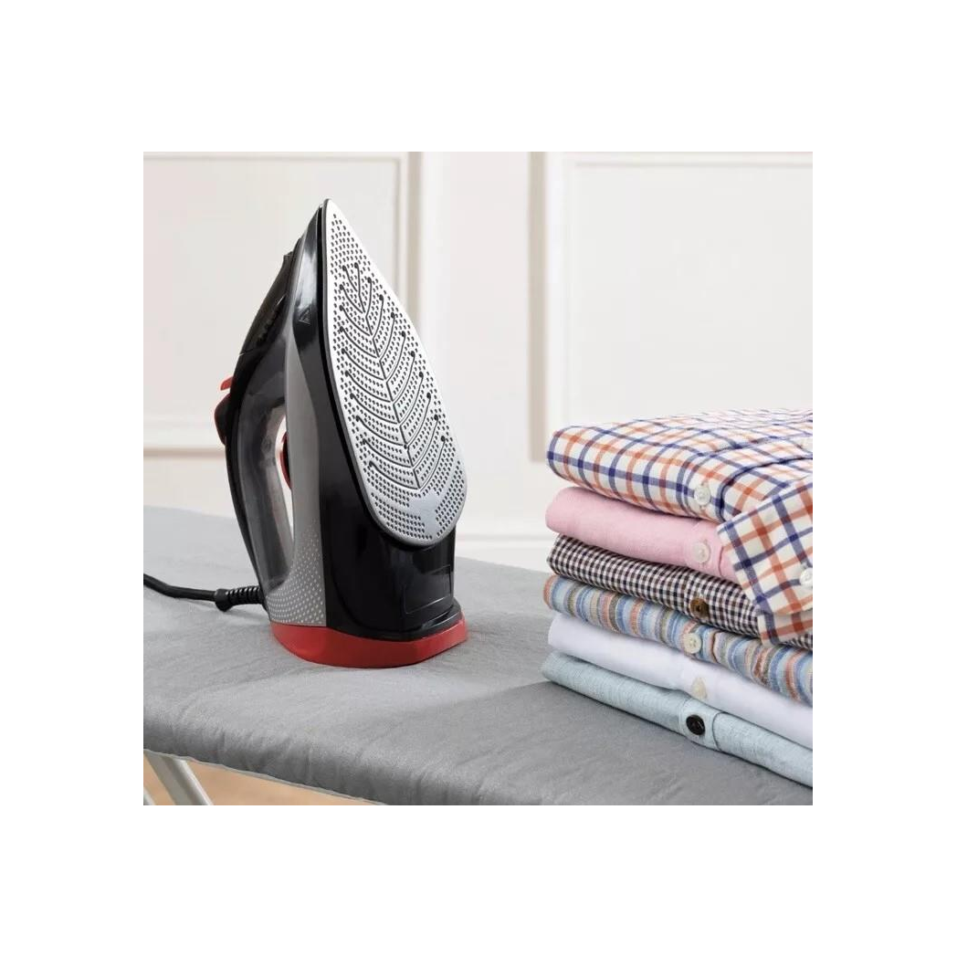 Daewoo 2600W Steam Iron With Ceramic Soleplate