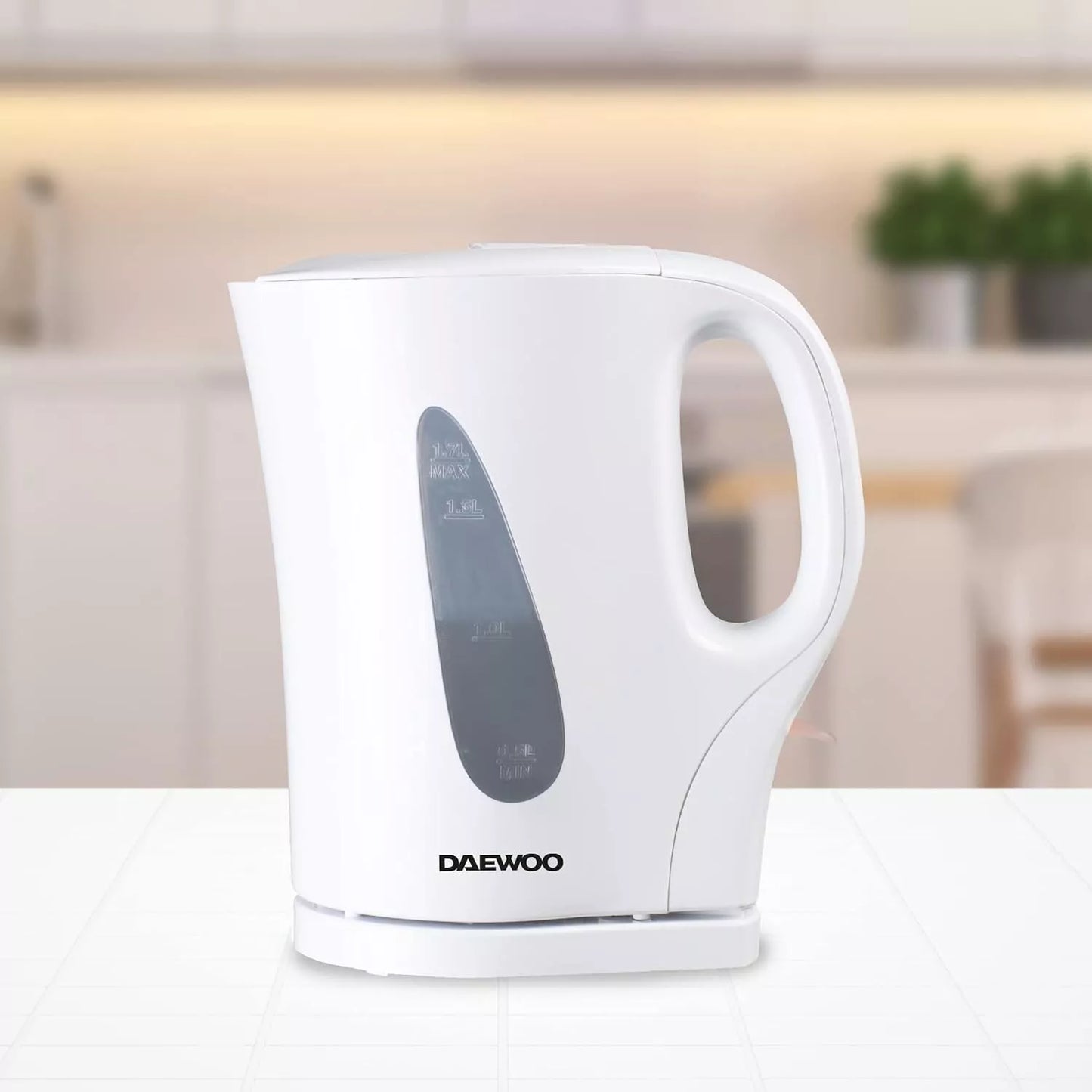 Daewoo Essentials Plastic Kettle White 1.7 Litre