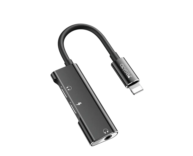 3 In 1 Headphone Adapter Audio Splitter Aux Charger Cable Light ning To 3.5Mm